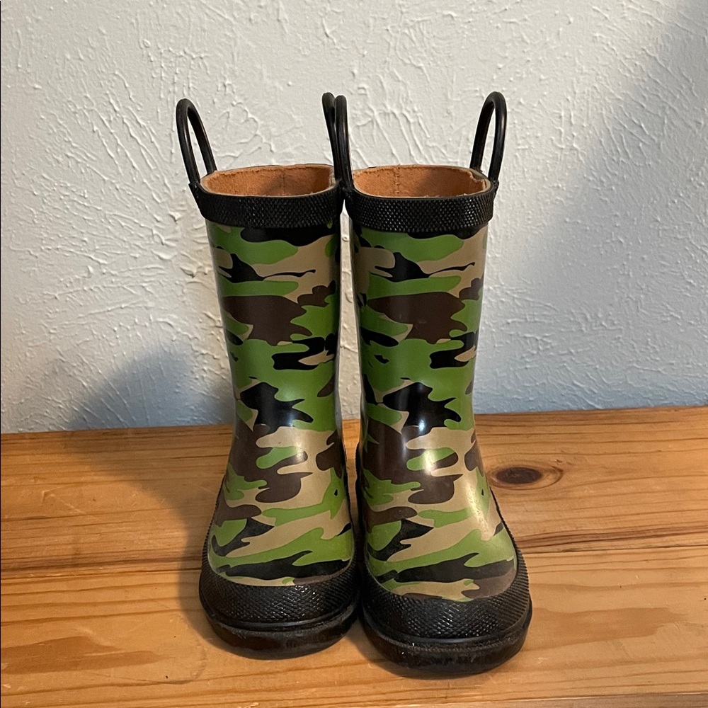 Kids/Toddler Camouflage Rain Boots - size‎ 10